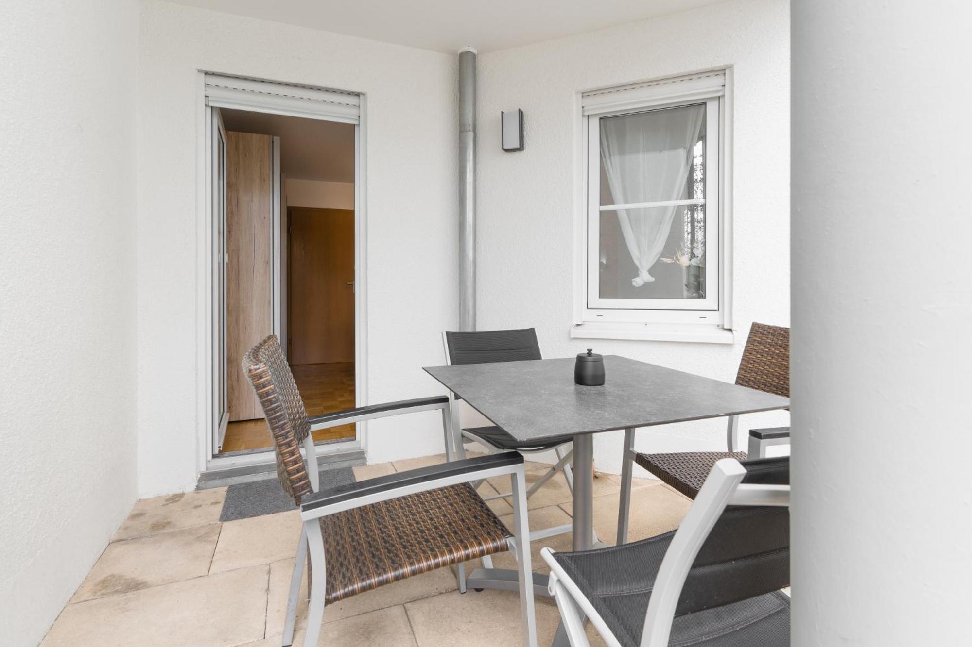 Untersee-Suite Istayunixi Seenaehe-Terrasse-Workspace-Netflix-Parkplatz Radolfzell am Bodensee Exterior photo