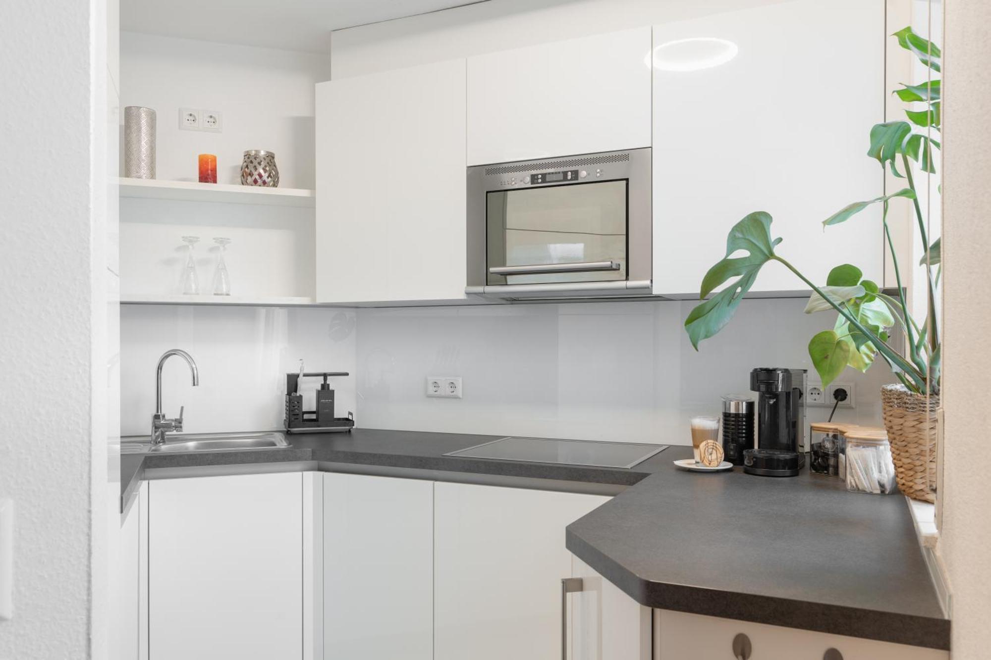 Untersee-Suite Istayunixi Seenaehe-Terrasse-Workspace-Netflix-Parkplatz Radolfzell am Bodensee Exterior photo